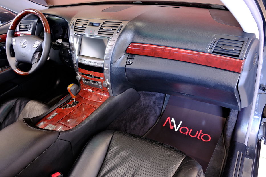 Продам Lexus LS 460 2009 года в Одессе