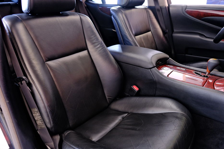 Продам Lexus LS 460 2009 года в Одессе