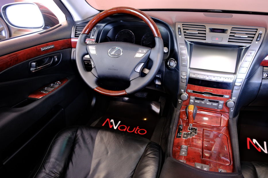 Продам Lexus LS 460 2009 года в Одессе
