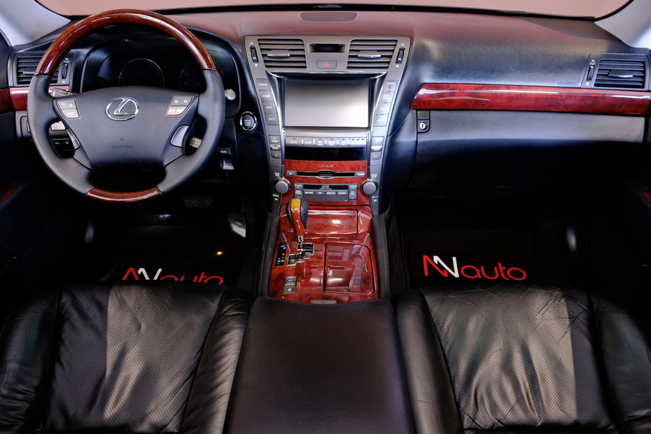 Продам Lexus LS 460 2009 года в Одессе
