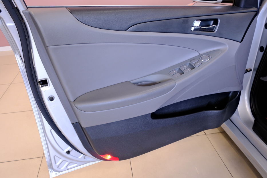 Продам Hyundai Sonata 2011 года в Одессе