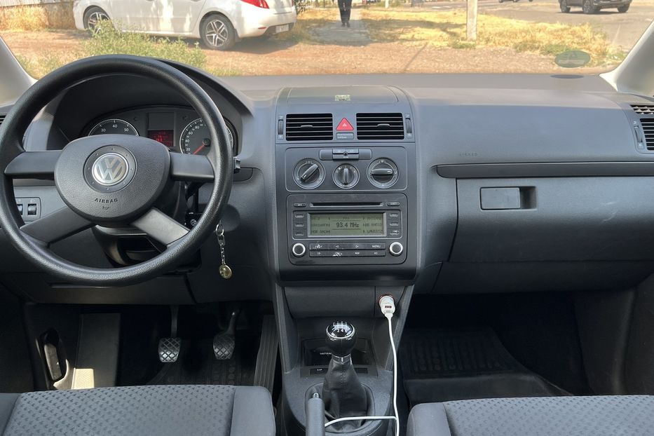 Продам Volkswagen Touran Trendline 2006 года в Николаеве
