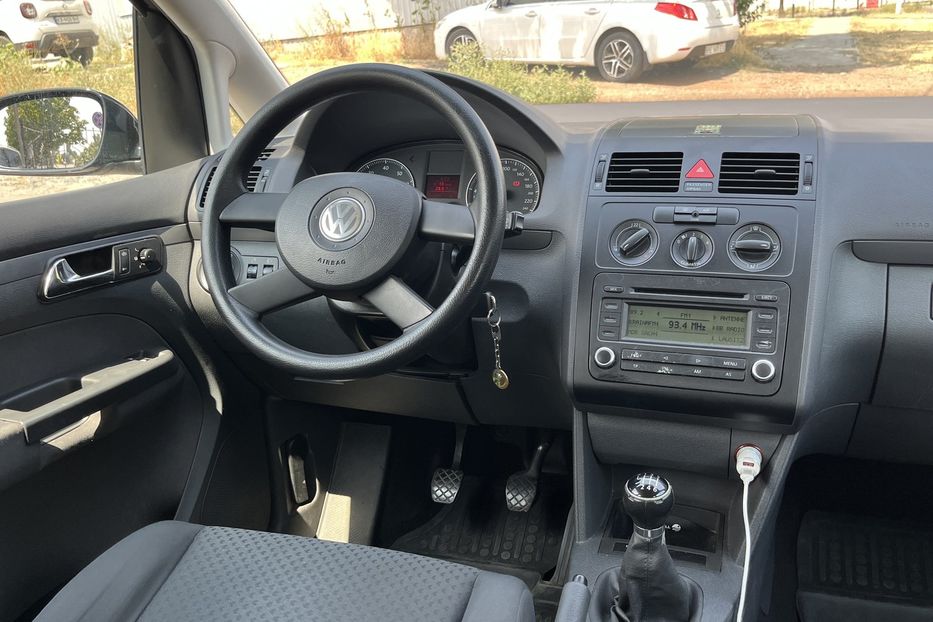 Продам Volkswagen Touran Trendline 2006 года в Николаеве