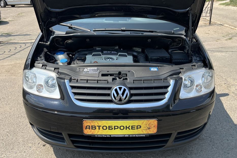 Продам Volkswagen Touran Trendline 2006 года в Николаеве