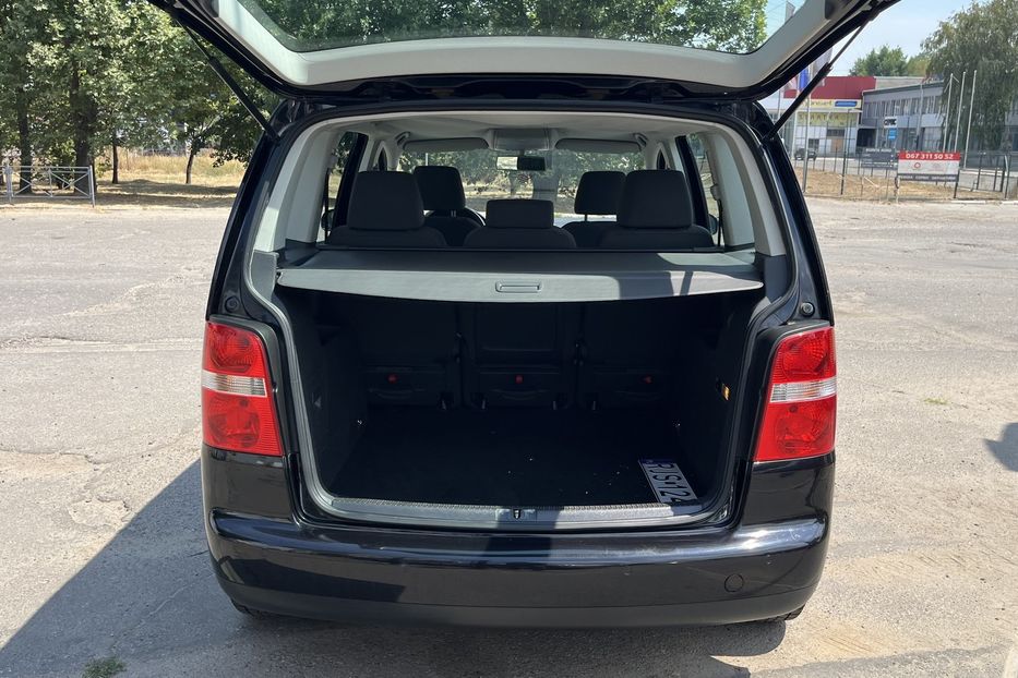 Продам Volkswagen Touran Trendline 2006 года в Николаеве
