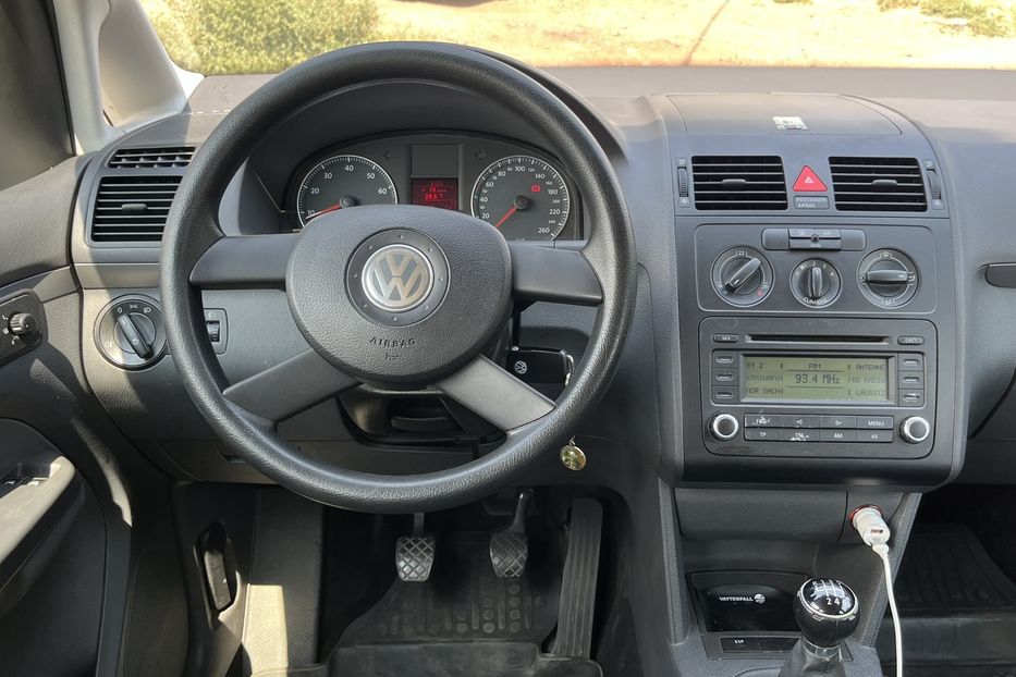 Продам Volkswagen Touran Trendline 2006 года в Николаеве