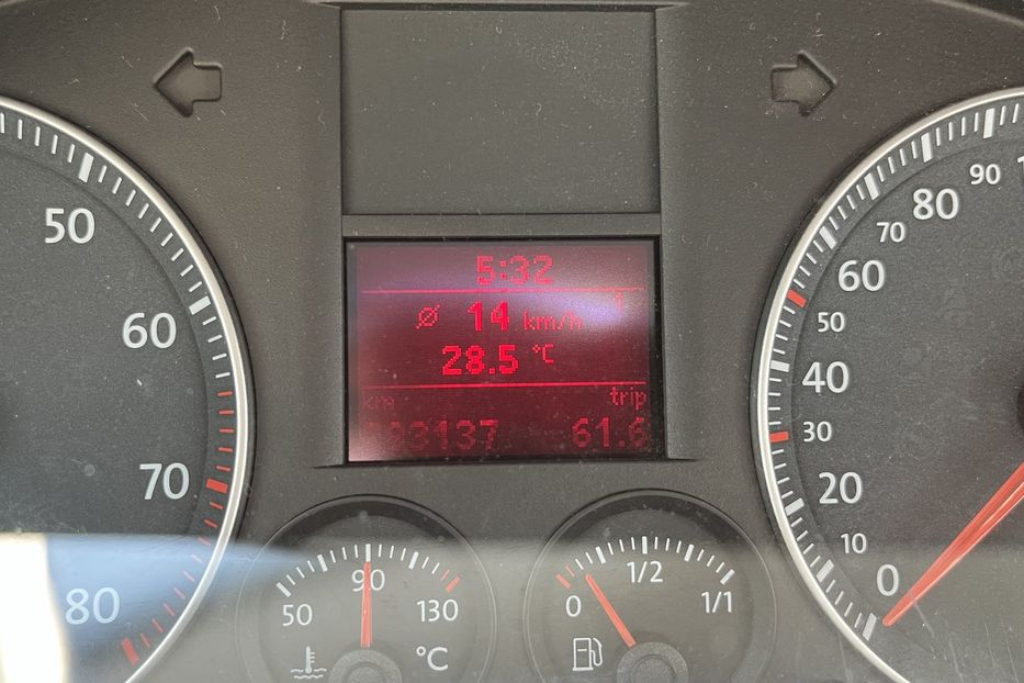 Продам Volkswagen Touran Trendline 2006 года в Николаеве