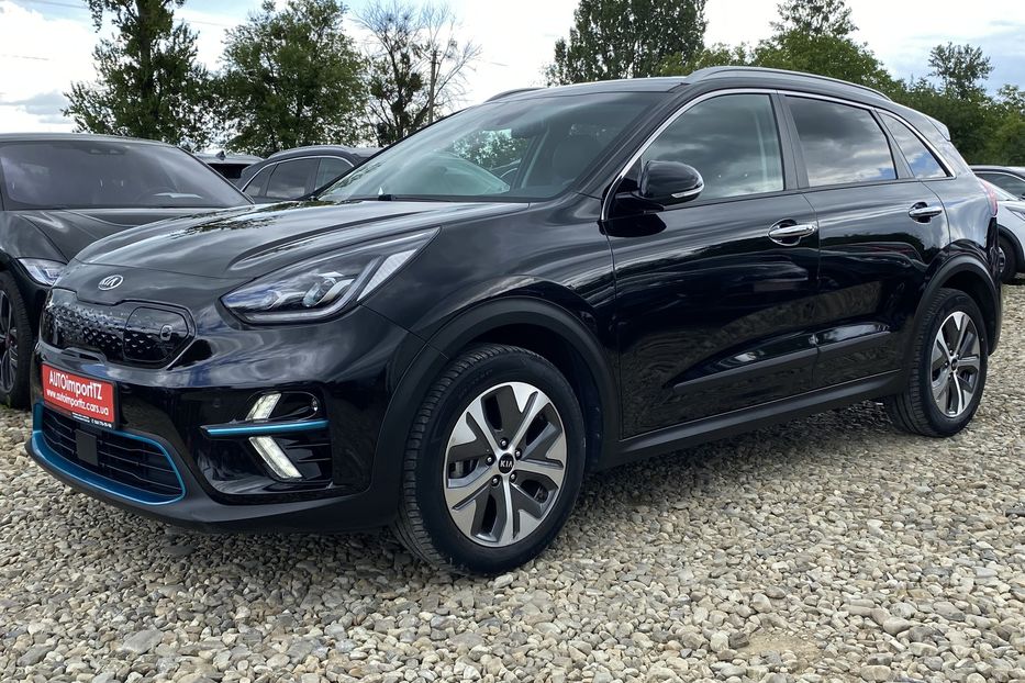 Продам Kia Niro 64 кВт Макс. комплектація 2020 года в Львове