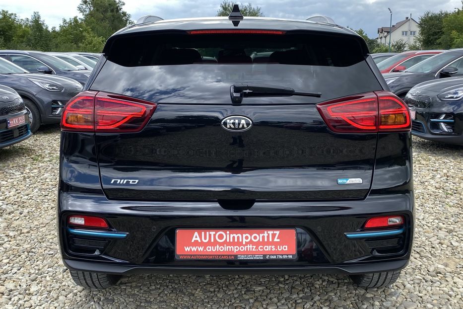 Продам Kia Niro 64 кВт Макс. комплектація 2020 года в Львове