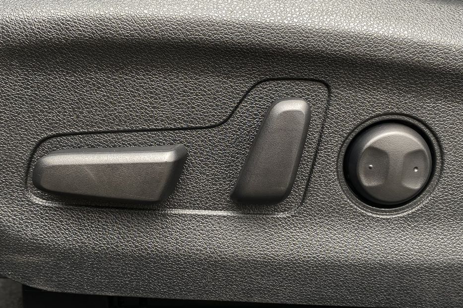 Продам Kia Niro 64 кВт Макс. комплектація 2020 года в Львове