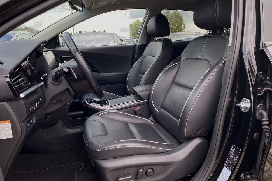 Продам Kia Niro 64 кВт Макс. комплектація 2020 года в Львове