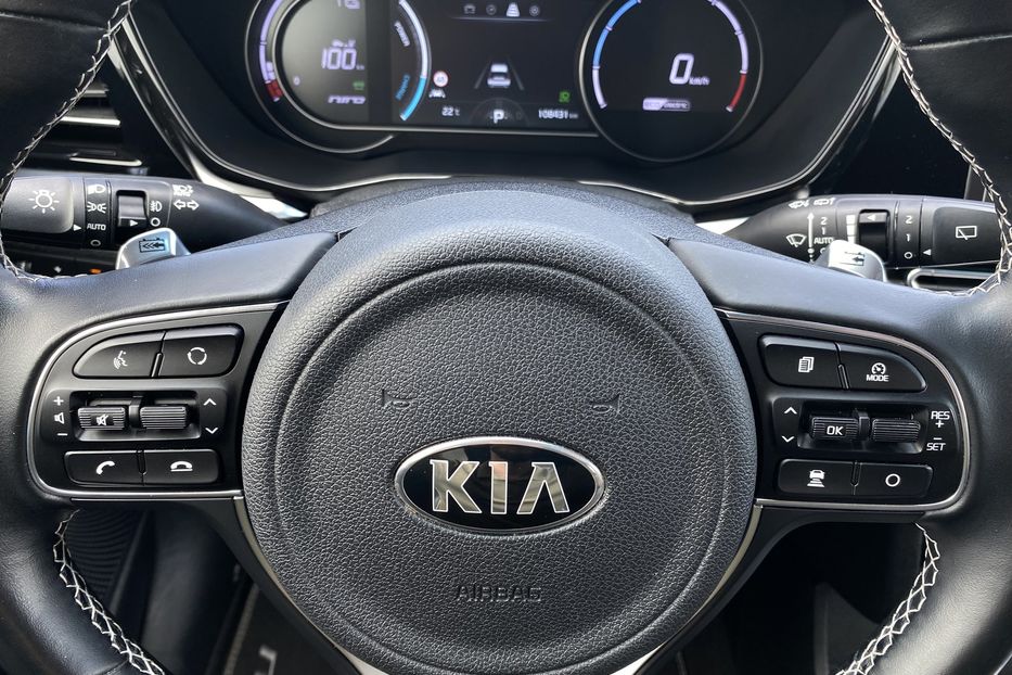 Продам Kia Niro 64 кВт Макс. комплектація 2020 года в Львове