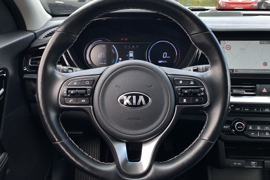 Продам Kia Niro 64 кВт Макс. комплектація 2020 года в Львове