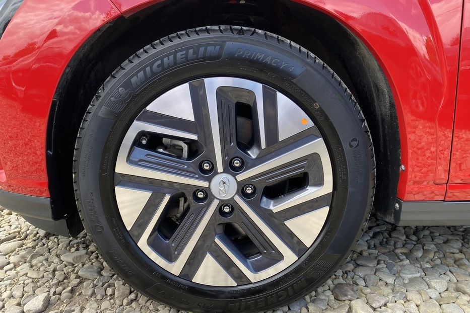 Продам Hyundai Kona 64кВтК-тКоліс ЗАРЕЗЕРВОВАНО 2021 года в Львове