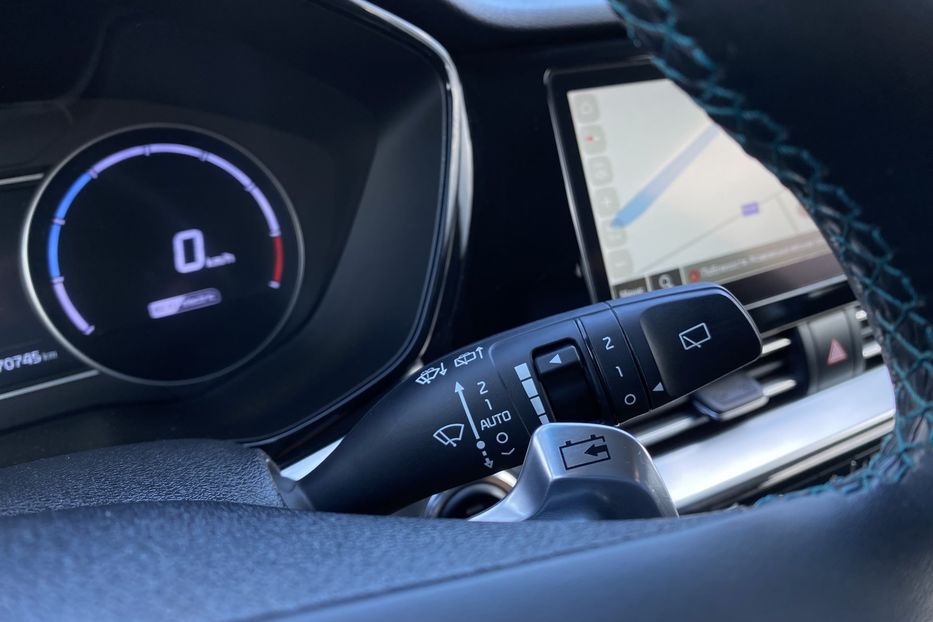 Продам Kia Niro 64 ПдгрвСидіньКерма Вентиляція 2022 года в Львове
