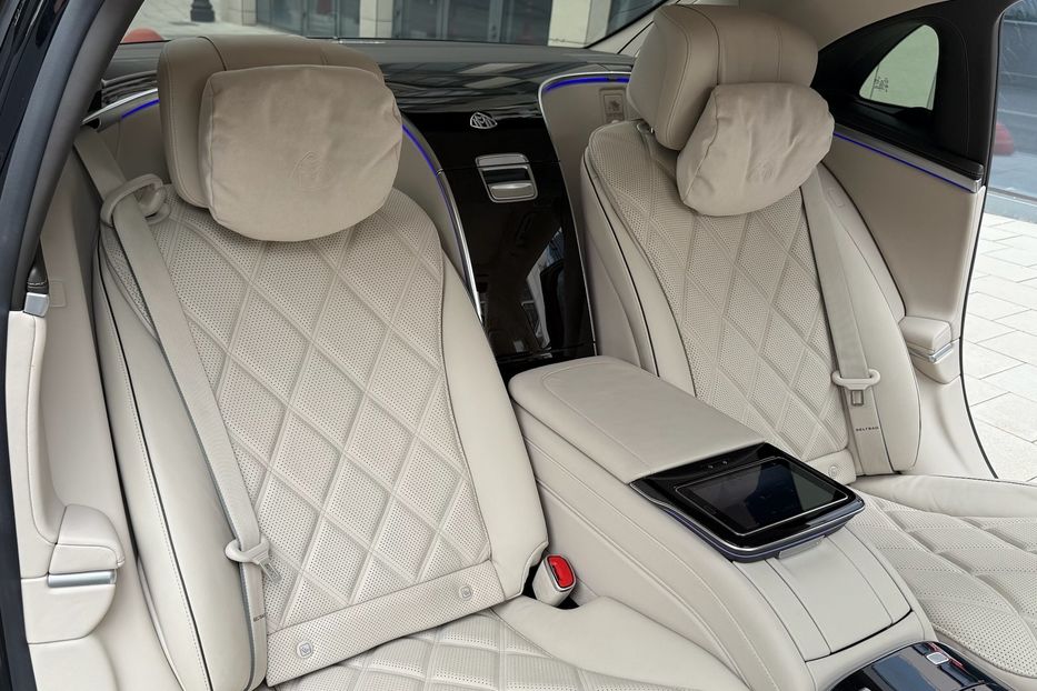 Продам Mercedes-Benz Maybach S680 2022 года в Киеве