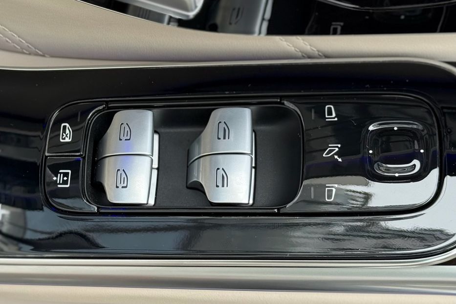 Продам Mercedes-Benz Maybach S680 2022 года в Киеве