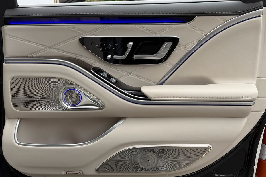 Продам Mercedes-Benz Maybach S680 2022 года в Киеве