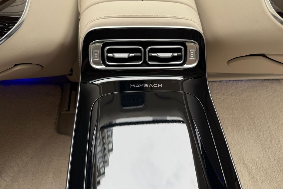 Продам Mercedes-Benz Maybach S680 2022 года в Киеве