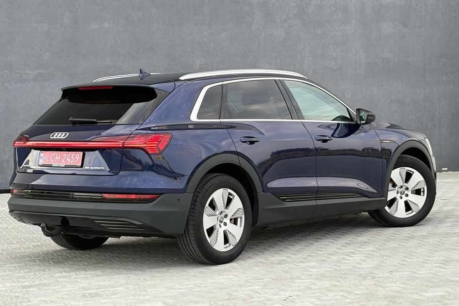 Продам Audi E-Tron 300 kW (409 PS) LED NAV KLIM 2020 года в Львове