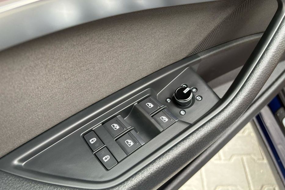 Продам Audi E-Tron 300 kW (409 PS) LED NAV KLIM 2020 года в Львове