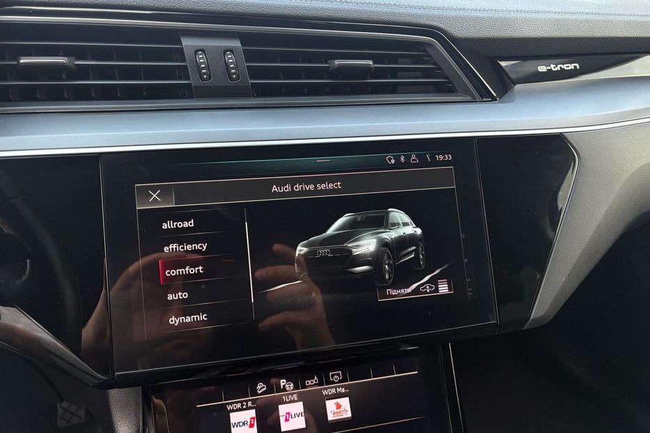Продам Audi E-Tron 300 kW (409 PS) LED NAV KLIM 2020 года в Львове
