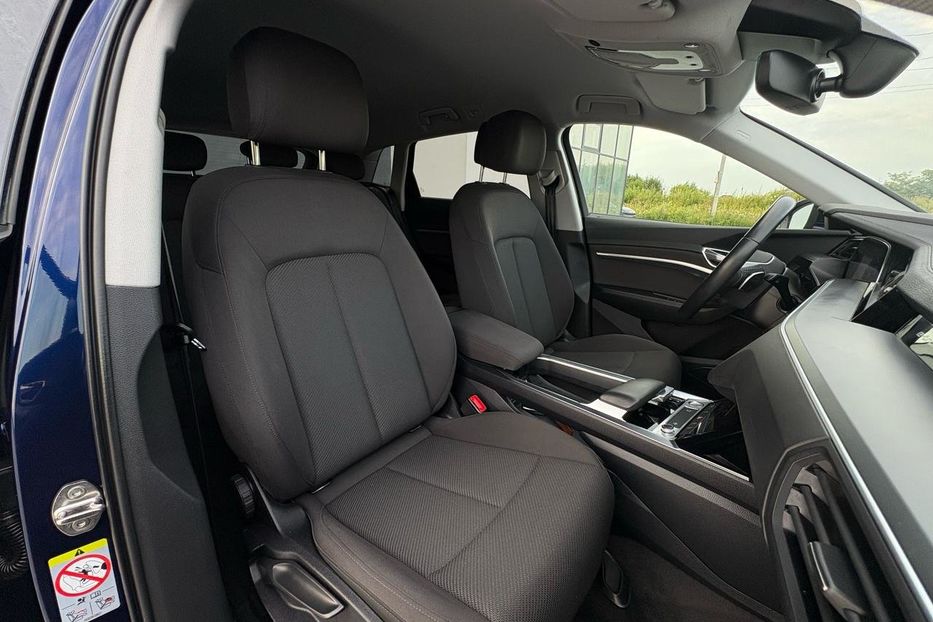 Продам Audi E-Tron 300 kW (409 PS) LED NAV KLIM 2020 года в Львове