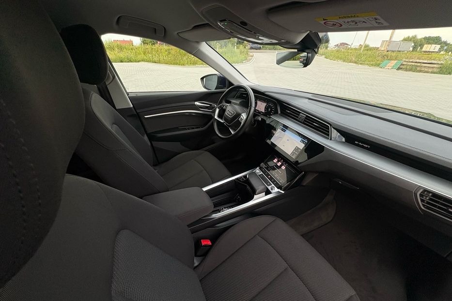 Продам Audi E-Tron 300 kW (409 PS) LED NAV KLIM 2020 года в Львове