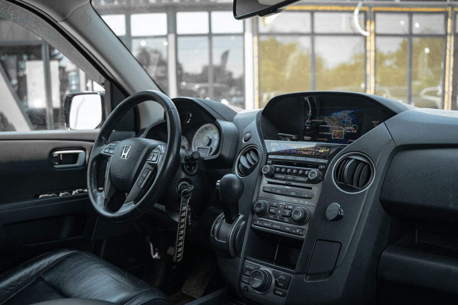 Продам Honda Pilot Touring 2015 года в Черновцах