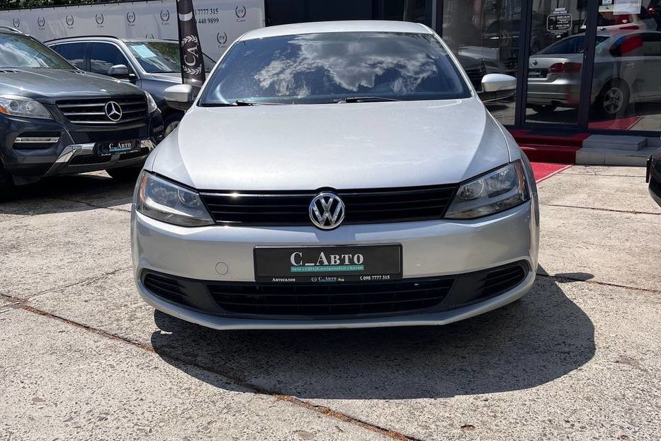 Продам Volkswagen Jetta 2011 года в Черновцах
