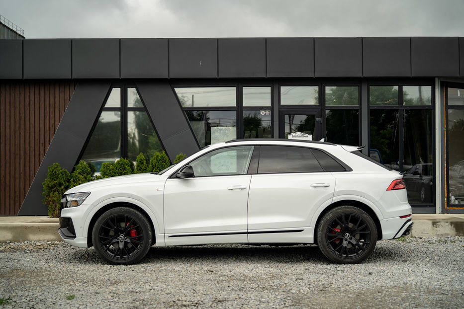 Продам Audi Q8 2020 года в Черновцах
