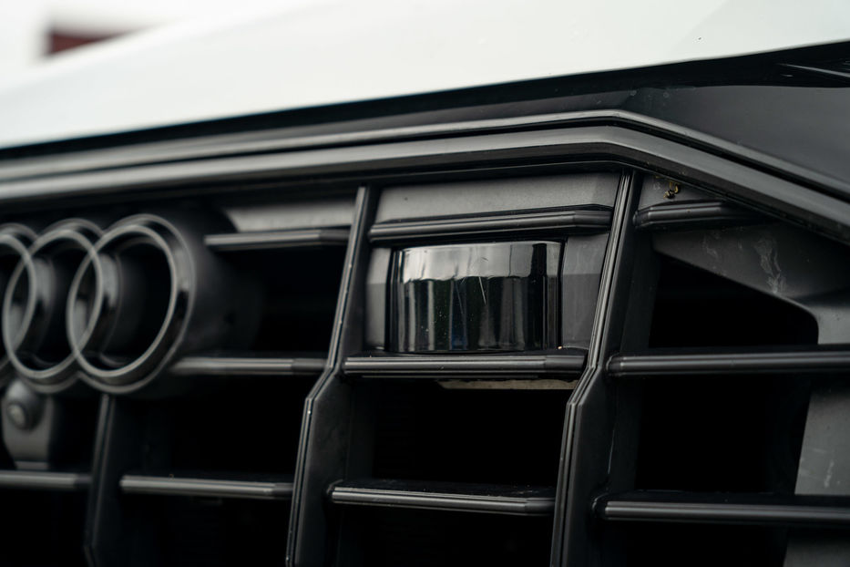 Продам Audi Q8 2020 года в Черновцах