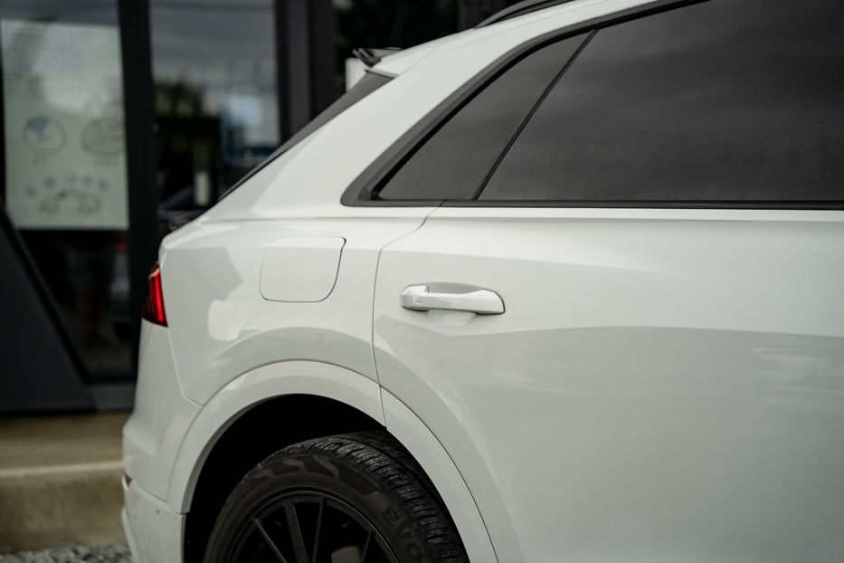 Продам Audi Q8 2020 года в Черновцах