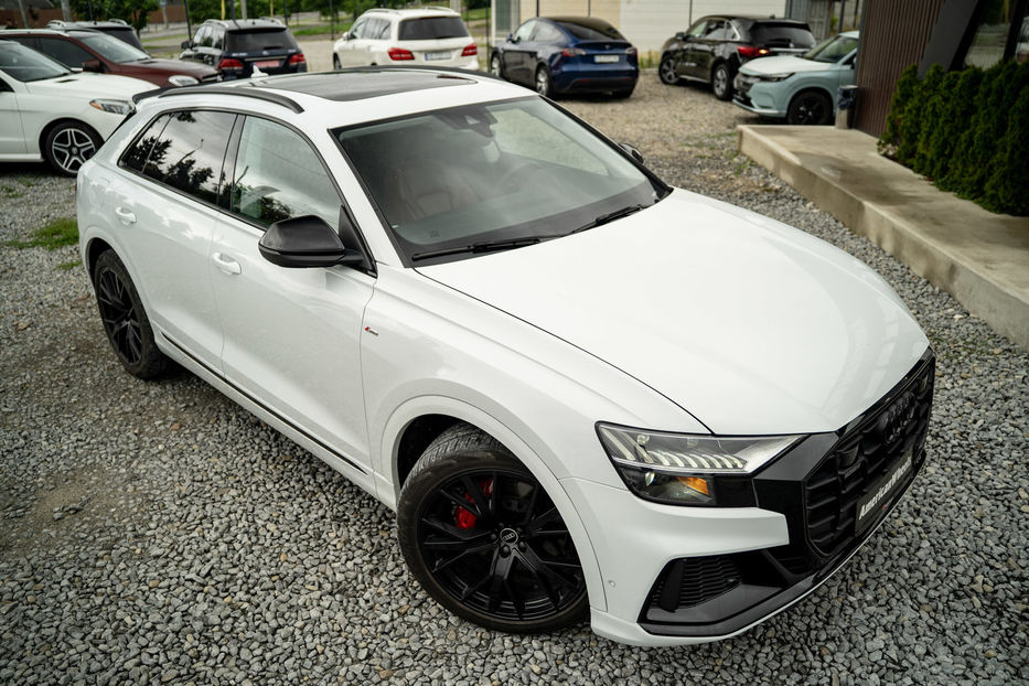 Продам Audi Q8 2020 года в Черновцах
