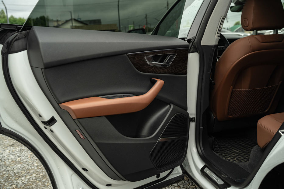 Продам Audi Q8 2020 года в Черновцах