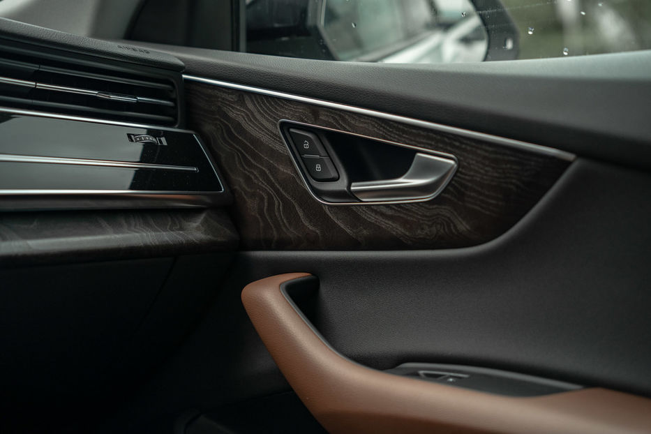 Продам Audi Q8 2020 года в Черновцах