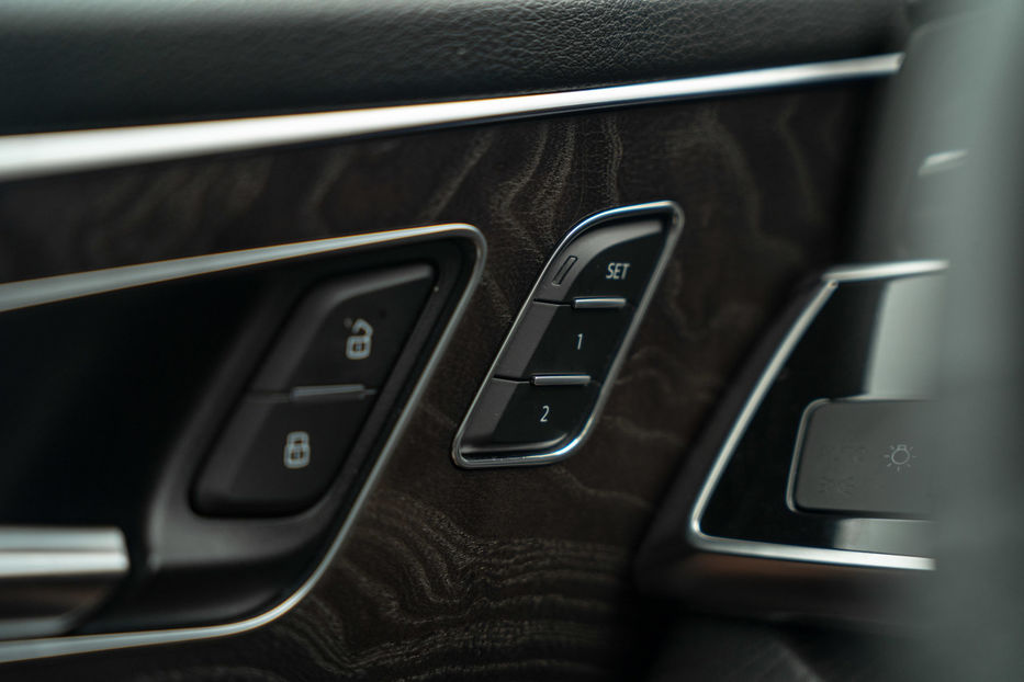 Продам Audi Q8 2020 года в Черновцах