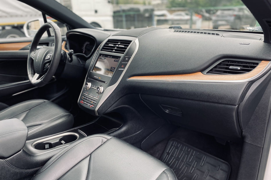 Продам Lincoln MKC 2017 года в Киеве