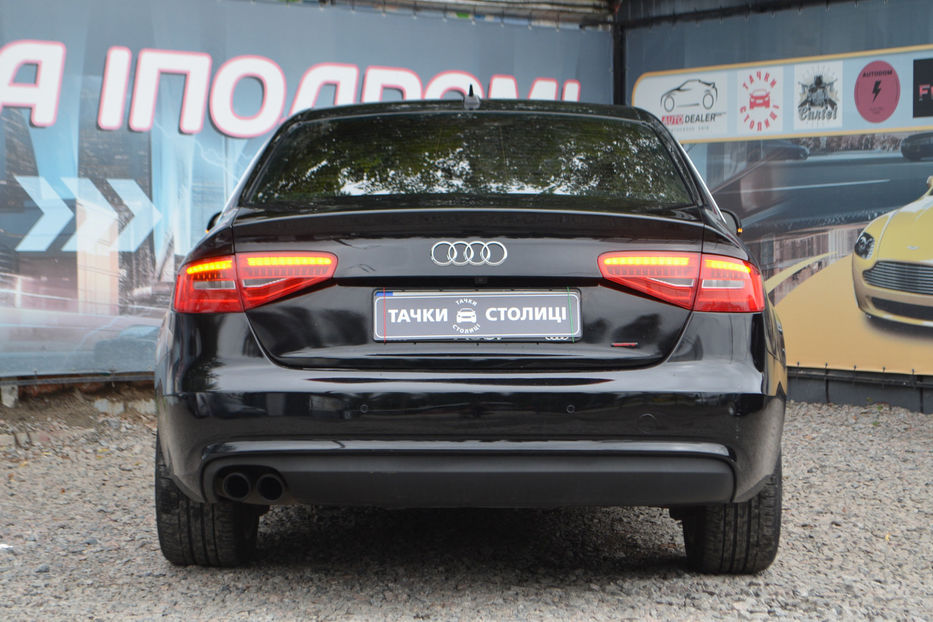 Продам Audi A4 2012 года в Киеве