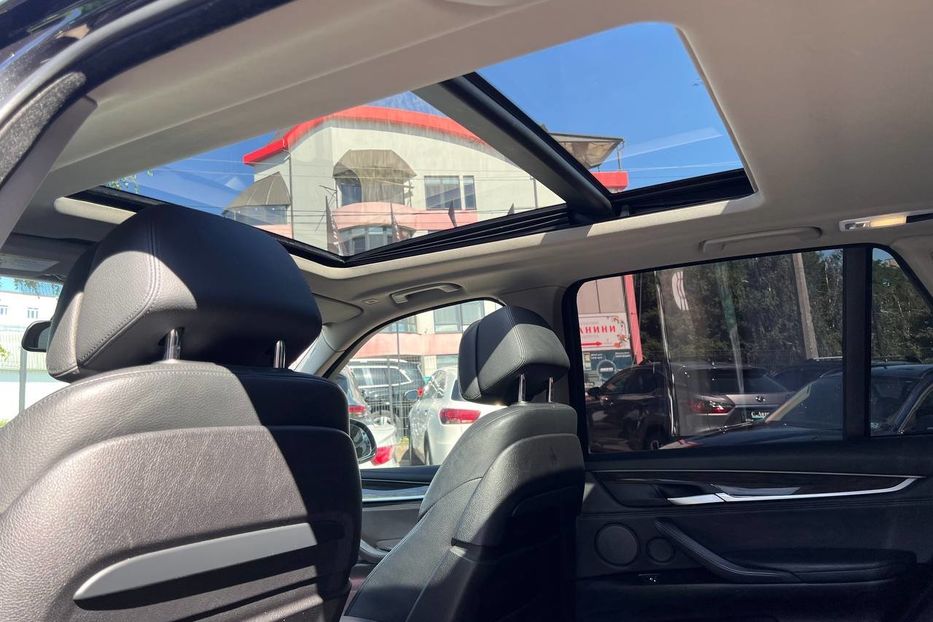 Продам BMW X5 2015 года в Черновцах