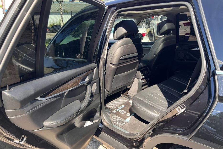 Продам BMW X5 2015 года в Черновцах