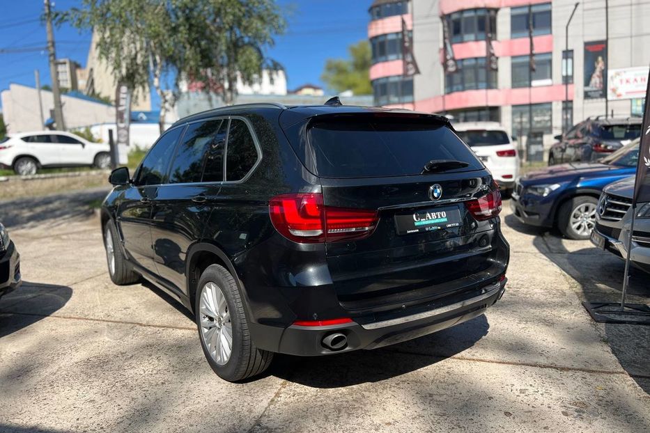 Продам BMW X5 2015 года в Черновцах