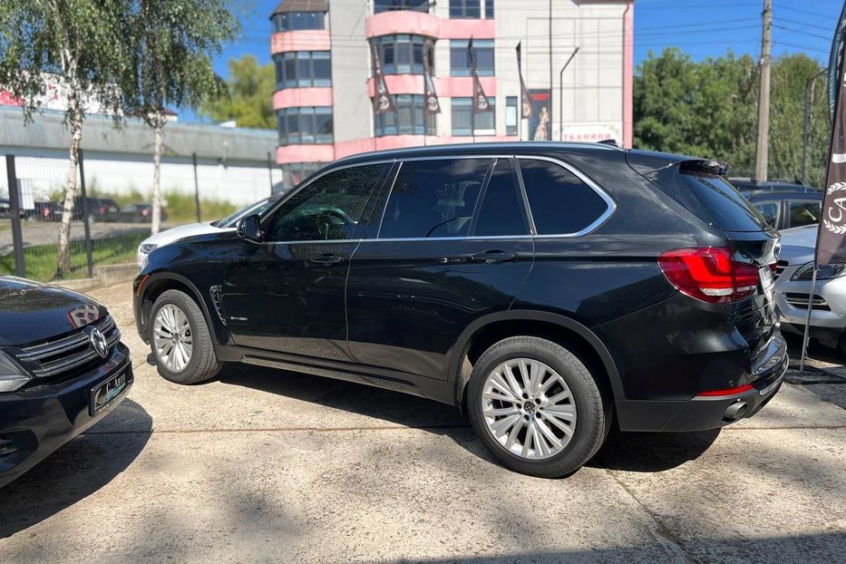 Продам BMW X5 2015 года в Черновцах