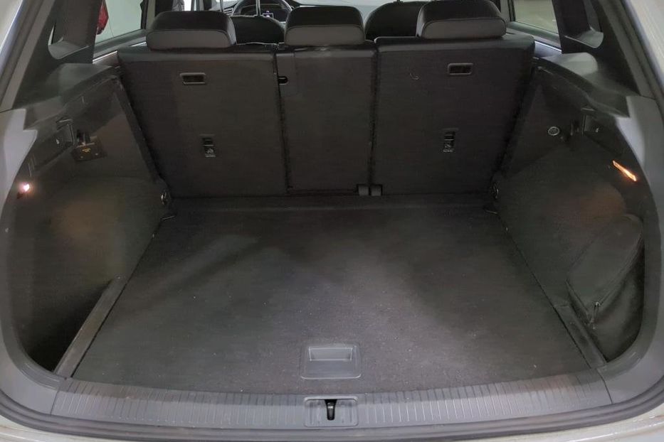 Продам Volkswagen Tiguan R 4x4 рідна фарба v8904 2021 года в Луцке