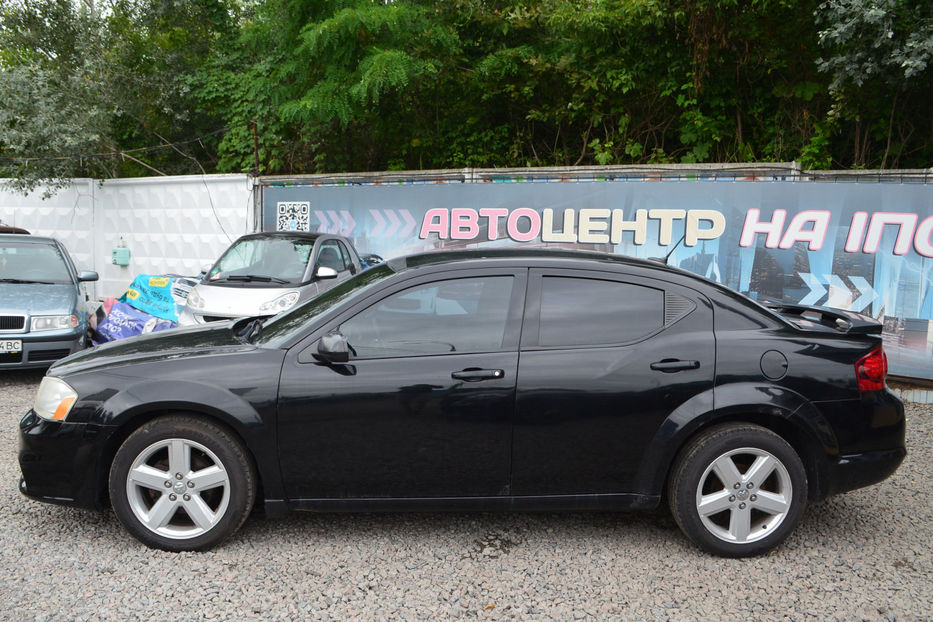 Продам Dodge Avenger 2012 года в Киеве