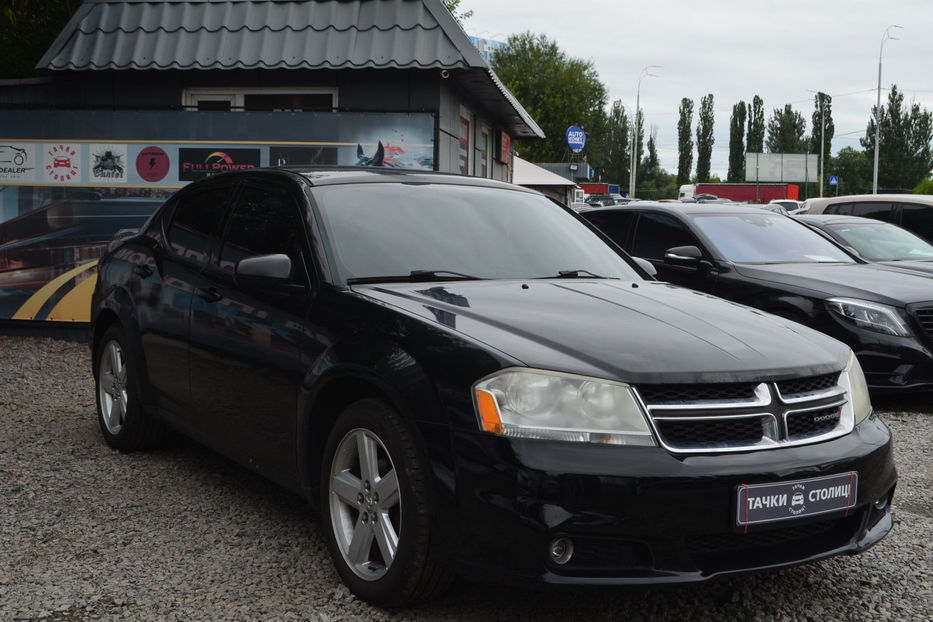 Продам Dodge Avenger 2012 года в Киеве
