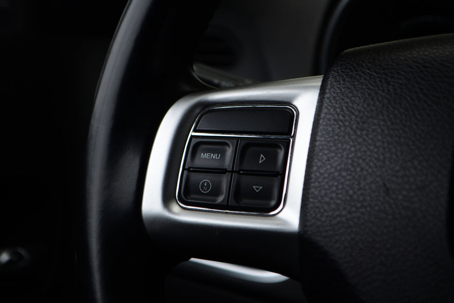 Продам Dodge Avenger 2012 года в Киеве