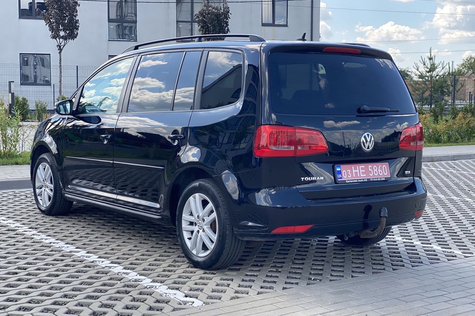 Продам Volkswagen Touran 2010 года в Луцке