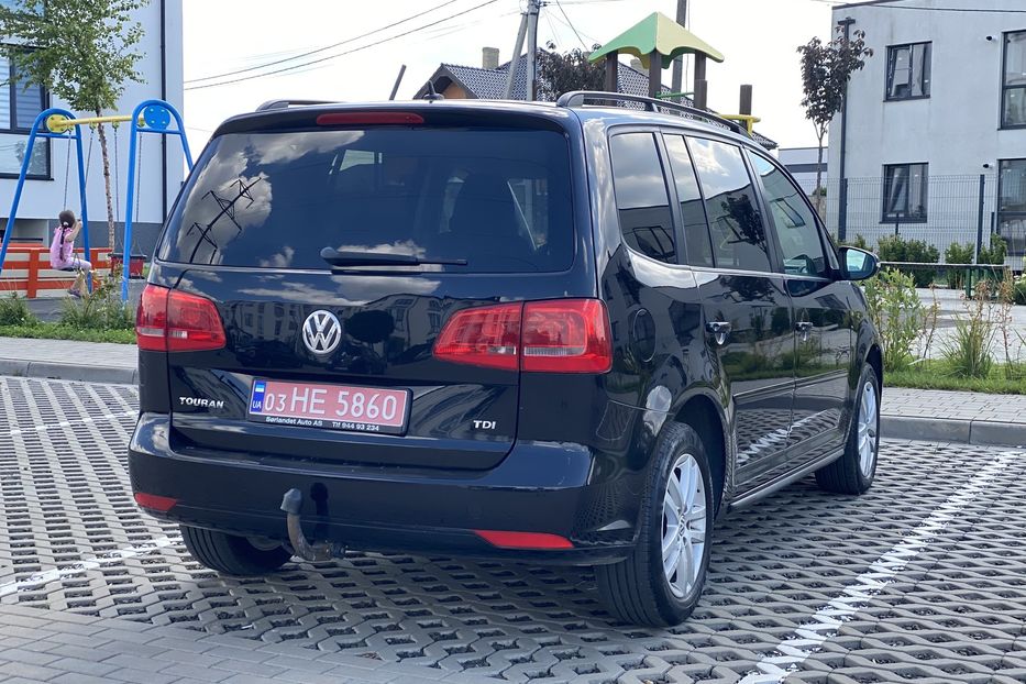 Продам Volkswagen Touran 2010 года в Луцке