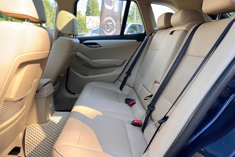 Продам BMW X1 2013 года в Черновцах
